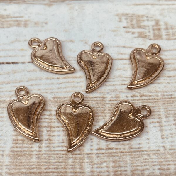 Dije dorado corazón 16950