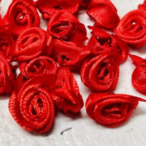 flor Rococo de cinta 15mm rojo 17263