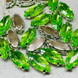 Gema Navette 15 x 7mm verde 17669