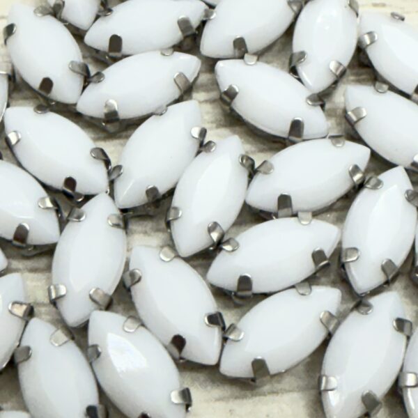 Gema Navette blanco opaco - 4 x 8 mm 17667