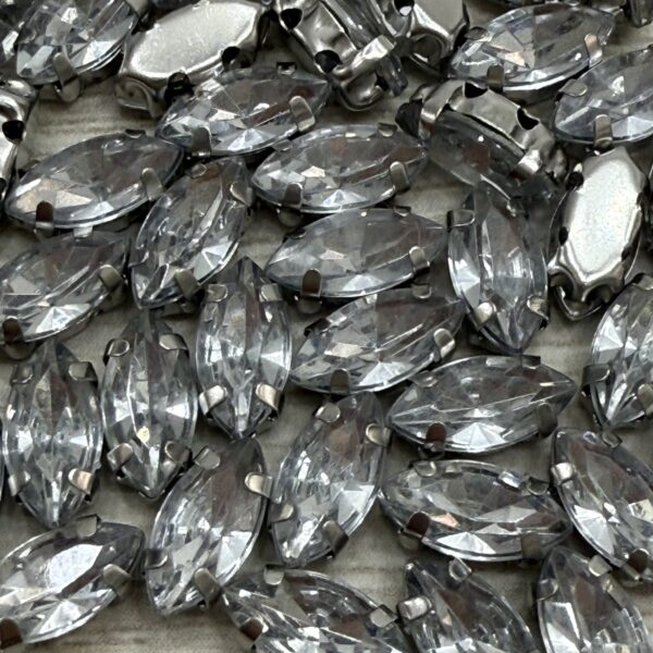 Gema Navette cristal  - 4 x 8 mm 17667