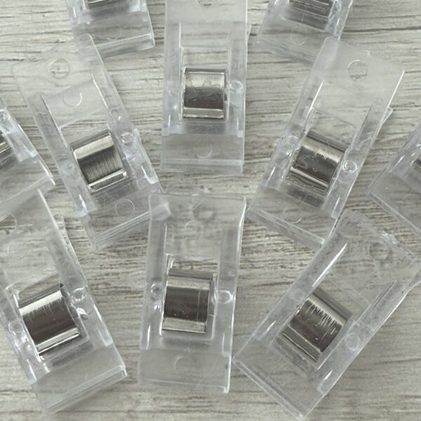 Broche transparente 19264