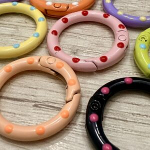 Mosqueton redondo esmaltado c/ puntos  19814