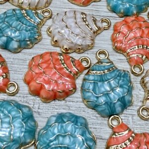 Dije dorado esmaltado ostra 19987-2