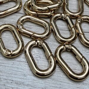 Mosquetón Oval  Dorado 20228